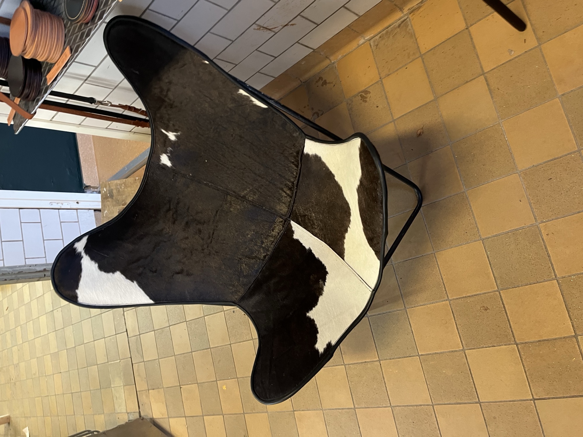 Fladdermusfotölj, koskinn med päls